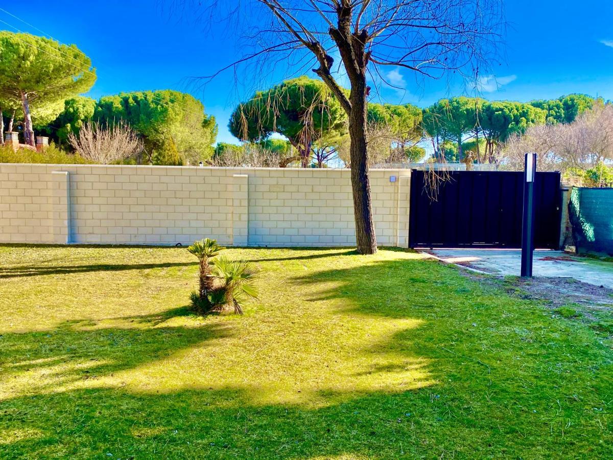 Chalet Medina Del Campo Entrepinares El Campillo  Exteriör bild