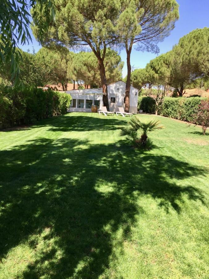 Chalet Medina Del Campo Entrepinares El Campillo  Exteriör bild